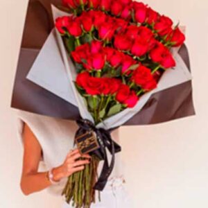 Red Roses Bouquet handtied